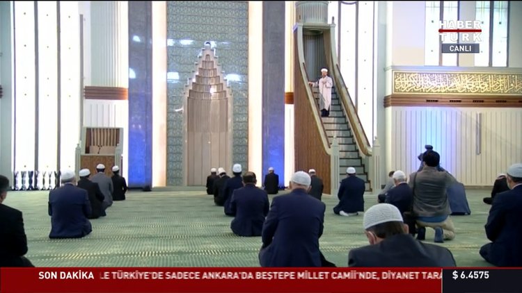Son dakika haberi! Cuma Namazı Beştepe'de kılındı