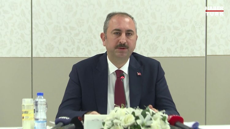 Adalet Bakanı Gül: Cezaevi personelleri izole edilen yerlerde kalacak