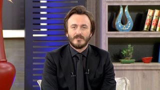 Şair ve yazar Dr. Senai Demirci,yalnızlığın insan hayatına etkisi ve iç huzura ulaşmanın mutluluğa etkisi hakkında konuştu. ...