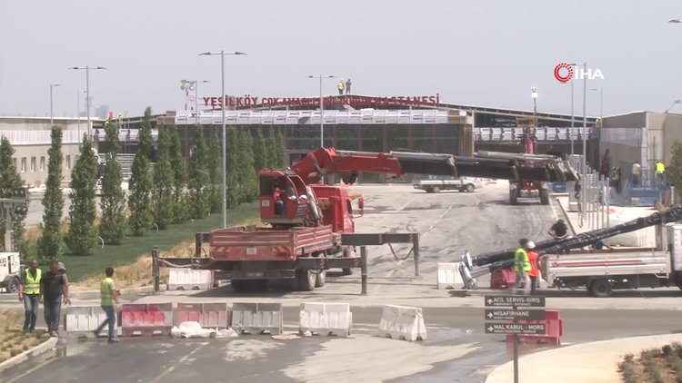 Yeşilköy salgın hastanesinin isim tabelası konuldu