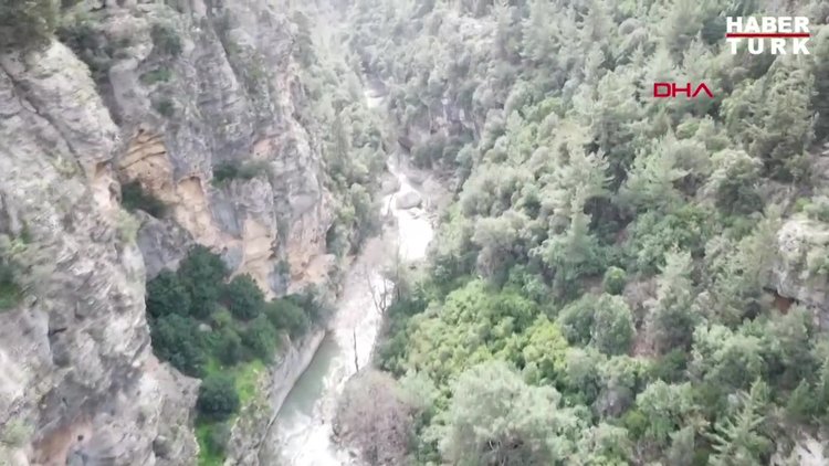 Toroslar'daki binlerce yıllık el baskılarının yer aldığı mağaralar, milli park olacak