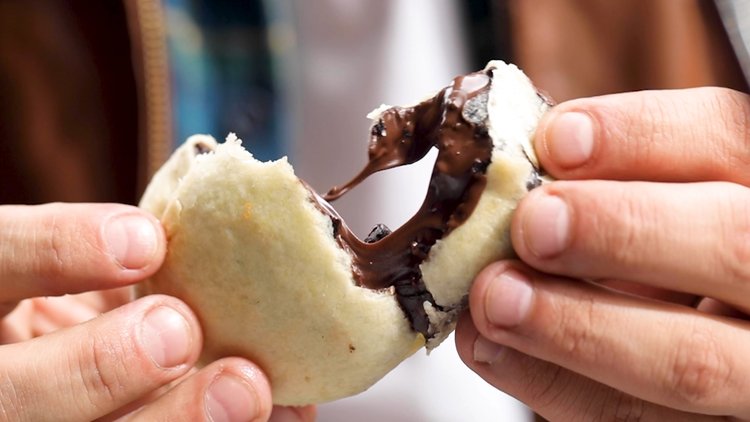 Refika'yla Memleketin Hazineleri 2. bölüm fragmanı