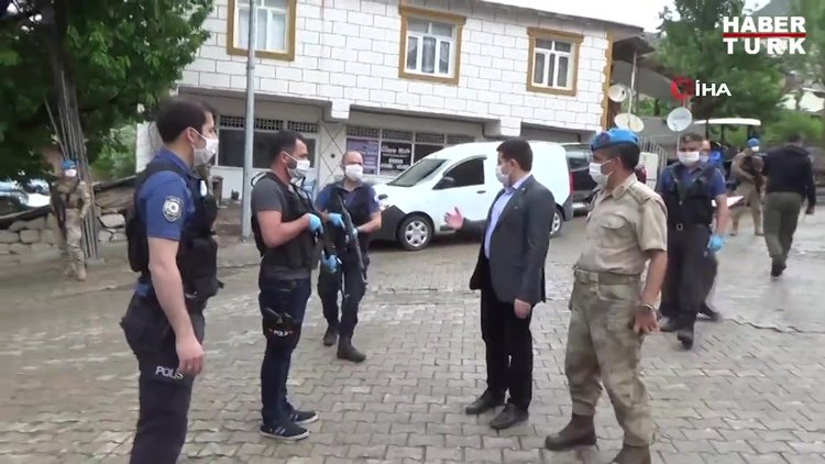 Askeri üs bölgelerine anlamlı bayram ziyareti