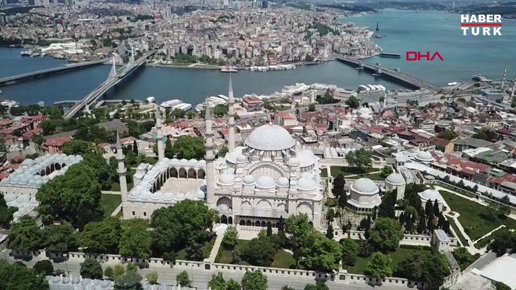 Süleymaniye Camii dezenfekte edildi