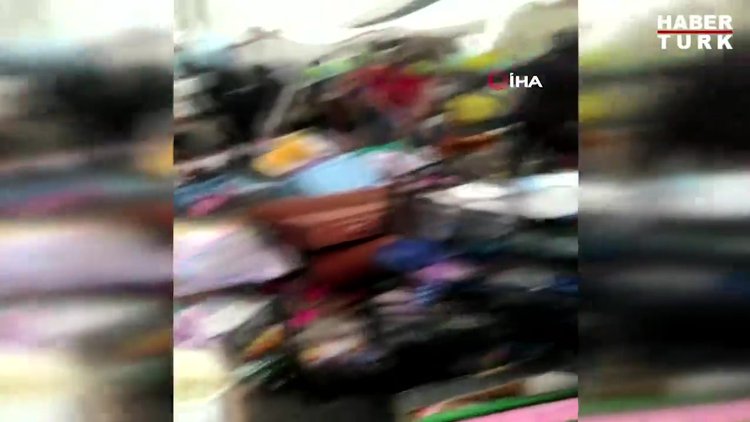 Arnavutköy'de semt pazarını su bastı