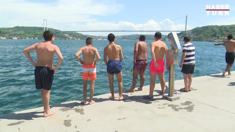 Emirgan'da çoluk çocuk Allah'a emanet!