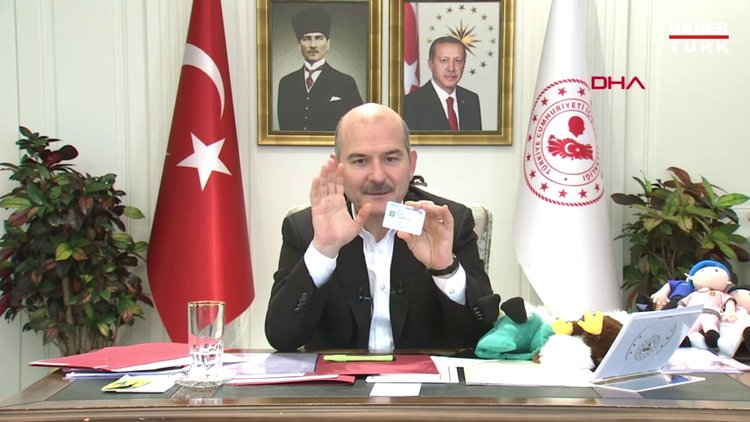 Son dakika haberi İçişleri Bakanı Soylu'dan flaş kimlik açıklaması