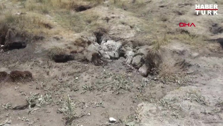 Tuz Gözü havzasında toprak altından çıkan duman şaşırtıyor
