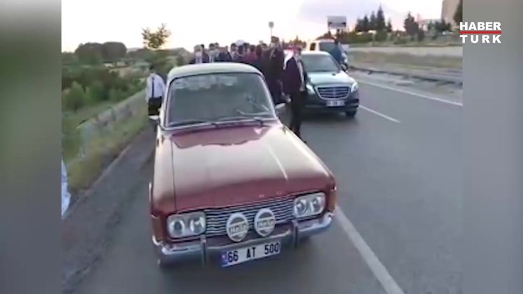 Cumhurbaşkanı Yardımcısı Fuat Oktay şoför koltuğuna oturdu