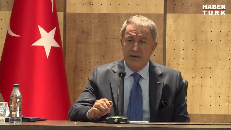 Akar: Fransa, Türkiye'den özür dilemeli