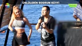 Ünlülerin tatil keyfi!
