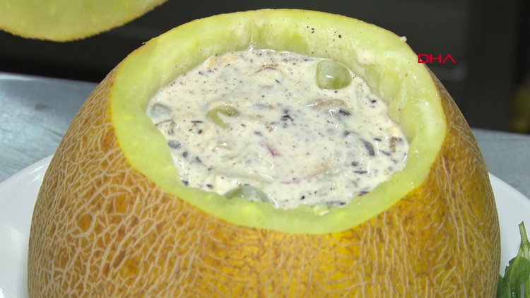 UZMANLARDAN 'DONDURMAYI EVDE YAPIN' UYARISI; SAĞLIKLI DONDURMA NASIL YAPILIR