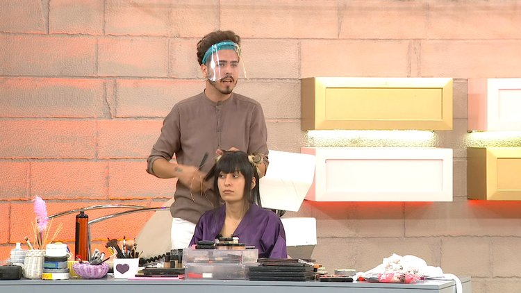 Dilek'in sosyal medya paylaşımları gündem oldu!