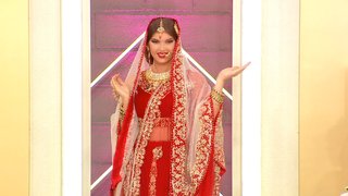 Takımlar Hint saçı ve makyajı yapmak için yarıştı.