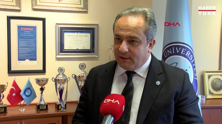 Bilim Kurulu üyesi İlhan 'Hıçkırık, yeni koronavirüs belirtisi' dememiz çok zor