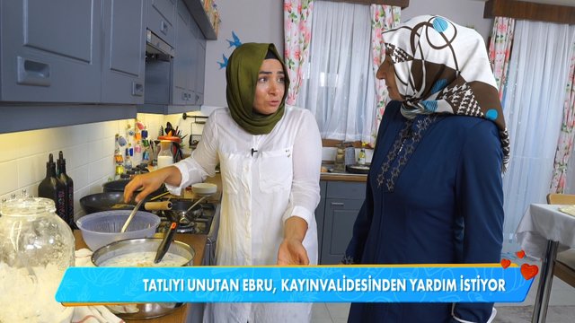 Ebru Hanım tatlısını unuttu!