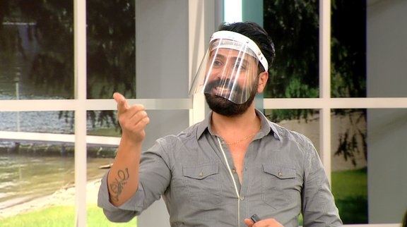 Taner'in İrem Derici'yle anısı stüdyoyu kahkaya boğdu!