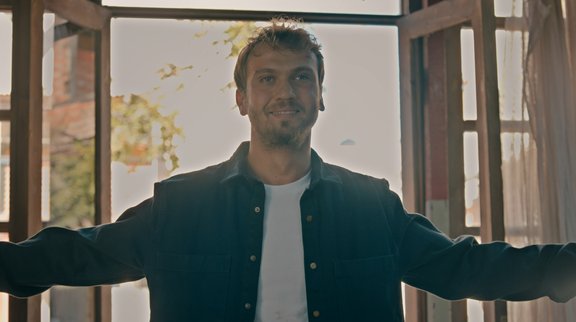 Cumali, Yamaç'ı vuruyor!