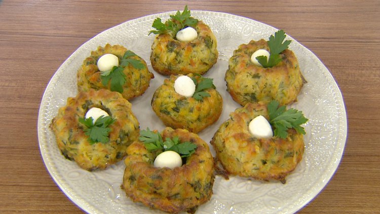 Kek Kalıbında Mücver