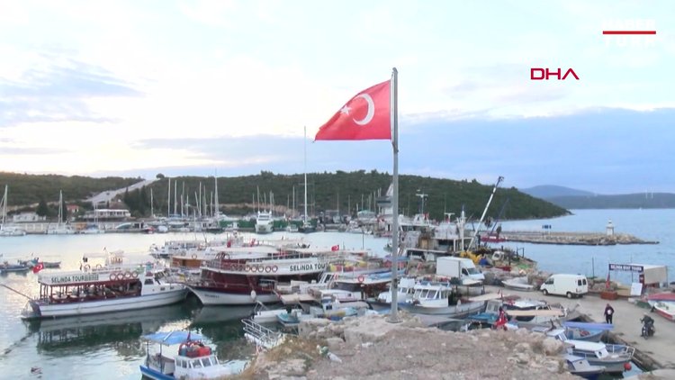 Tsunami'nin vurduğu Sığacık'taki Osmanlı kalesi hasar gördü
