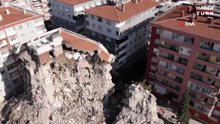 9 kişinin hayatını kaybettiği sitede kontrollü yıkım sürüyor