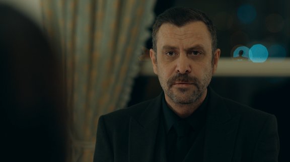 ''Çağatay, soyulduk!