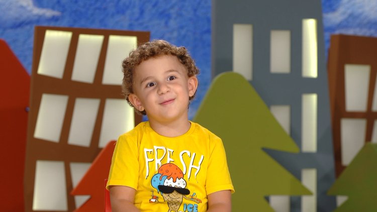 Kıyafet dolapları mı daha doludur, buzdolapları mı?