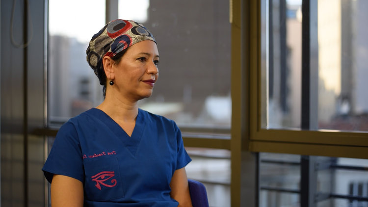 Gençleştiren göz cerrahisi - Göz Sağlığı ve Hastalıkları Uzmanı Op. Dr. Melike Gedar