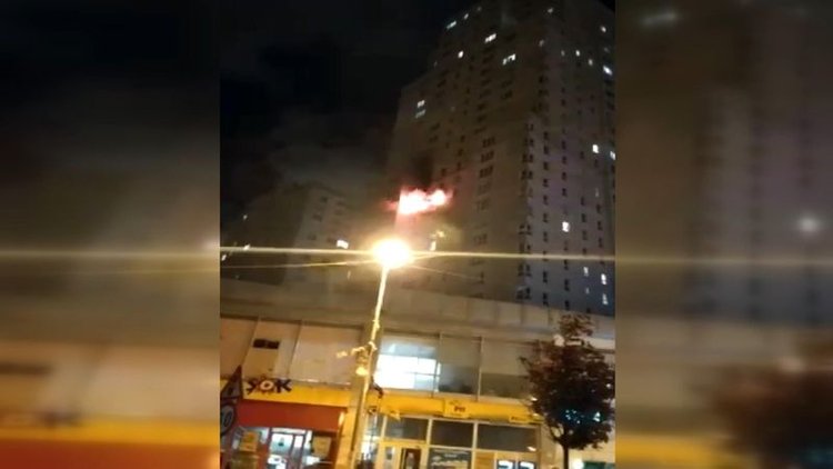 30 katlı binada yangın paniği! Yüzlerce kişi tahliye edildi