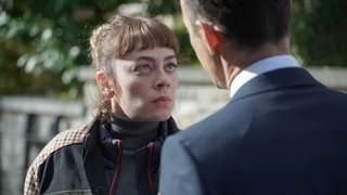 Çelebi'nin zekice hamlesinin ardından Cemre bir yol ayrımına gelmiştir. İskender'in Ömer'den alacağı intikam bu defa çok daha sert olur. ...