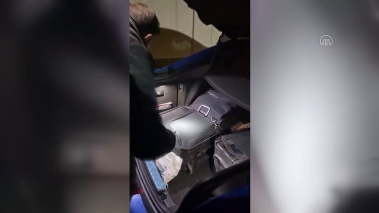 Yasa dışı bahis operasyonunda 3 bavul içinde 5 milyon lira nakit para ele geçirildi