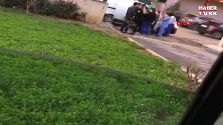 Hastane Kapisindaki Aracta Dogum Alarmi Haberler Gundem Haberleri