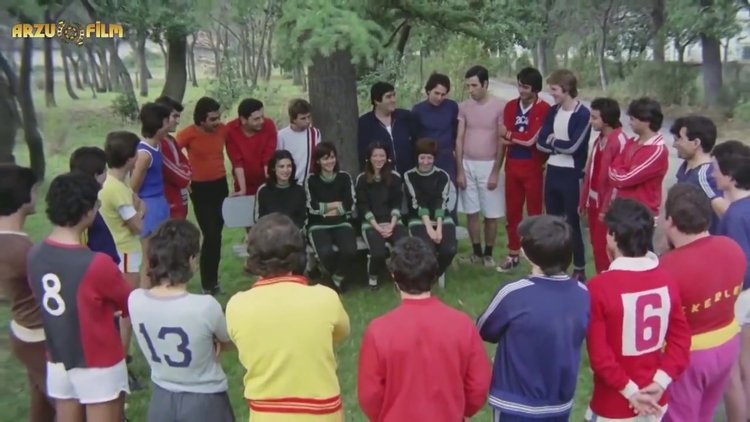 Badi Ekrem'in maceraları IV