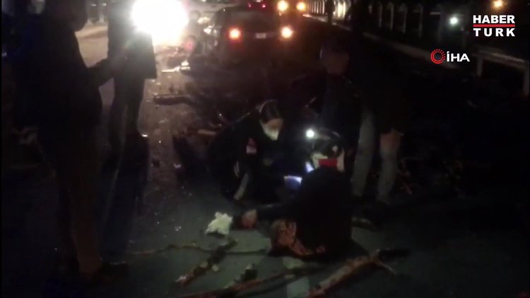 Otomobilin çarptığı yaralı atın tedavisi 'yılan' hikayesine döndü