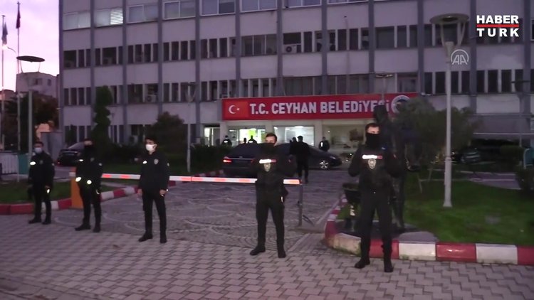 Adana'nın Ceyhan ilçesinde rüşvet operasyonu