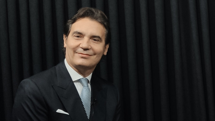 Keratokonus hastalığında teşhis ve tedavi - Göz Sağlığı ve Hastalıkları Uzmanı Doç. Dr. Efekan Coşkunseven