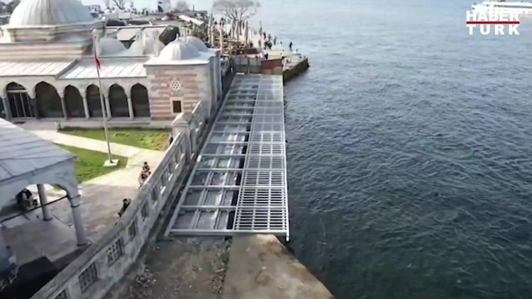 Şemsi Paşa Camii'ne portatif yol