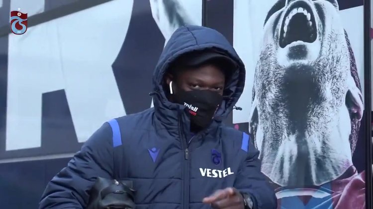 Trabzonspor'dan Abdülkadir Ömür'e hastanede ziyaret