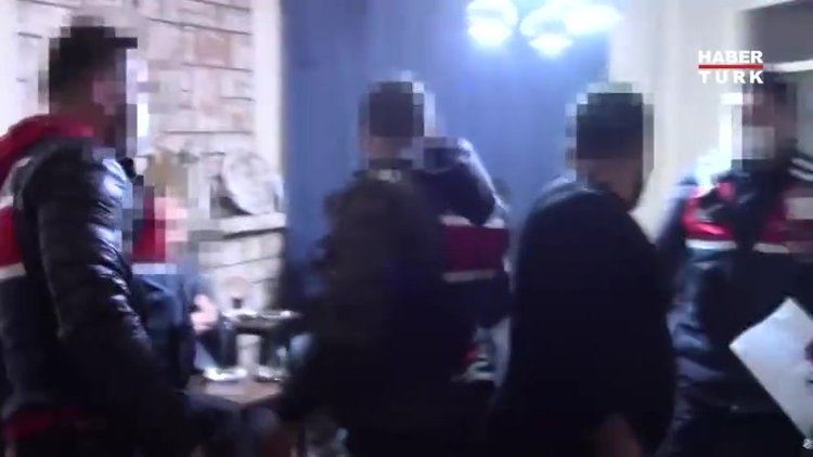 İstanbul Silivri'de kumarhaneye çevrilen yazlığa baskın