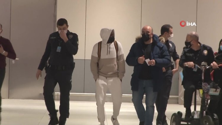 Henry Onyekuru, İstanbul'a geldi!