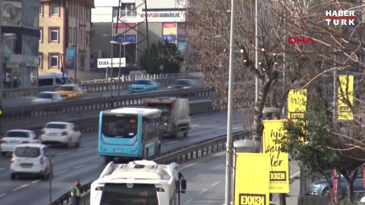 Kısıtlamaya rağmen D-100'de şaşırtan trafik