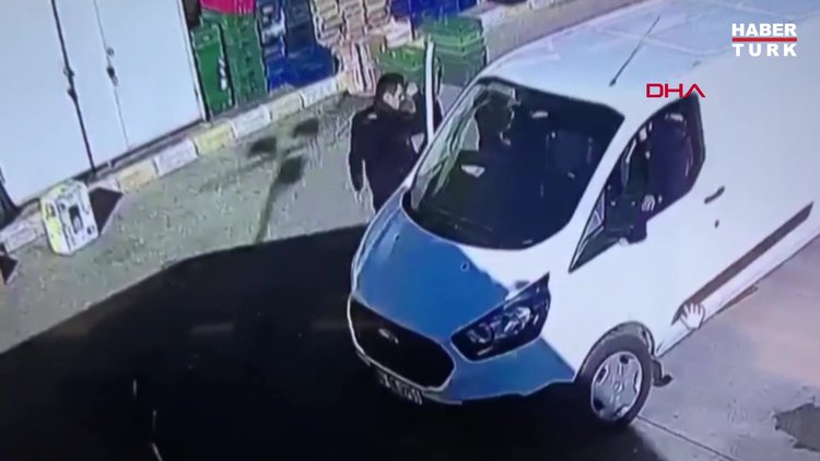 Minibüs ayağını ezdi, tutanakta sürücünün değiştirildiğini öğrenince şikayetçi oldu