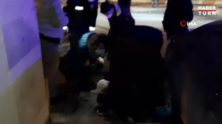 Sokak ortasında bıçaklanan Kıbrıs Gazisi hayatını kaybetti