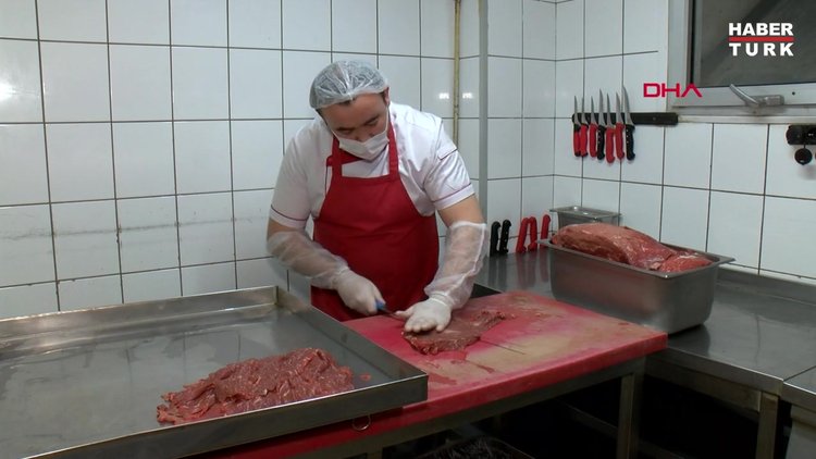 Et ve tavuk dönerde tadarak anlaşılamayan hileler