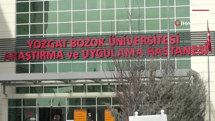 Psikiyatri hastası, doktorun ayak bileğini kırdı