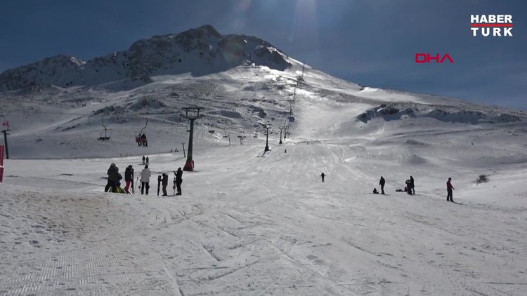 Antalya'da yazla kış arası yarım saat