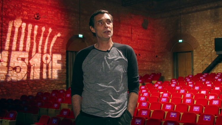 Erdal Beşikçioğlu, Habertürk'e dijital tiyatroyu anlattı