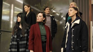 Cemre, Çiçek, Rüya, Tomris ve Hanım bir araya gelerek, Çelebi ile olan mücadelelerinde yılmadan savaşacak kadın gücünü oluşturacaklardır. ...