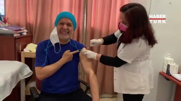 Oyuncu Talat Bulut aşı oldu