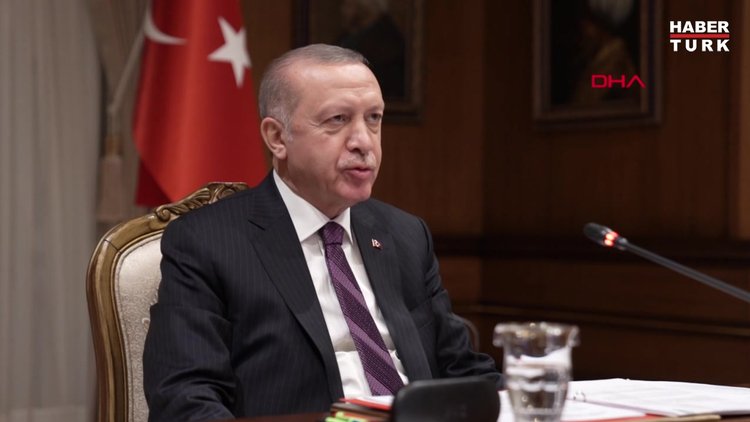 Cumhurbaşkanı Erdoğan dün akşam Fransa Cumhurbaşkanı Macron ile telekonferans aracılığıyla görüştü